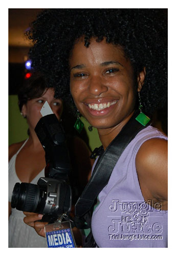 kes_unplugged_jul07-03