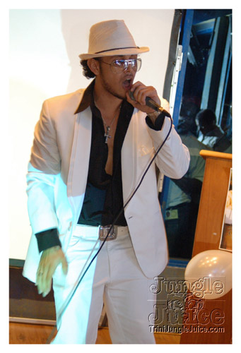 laurenzo_video_launch-025