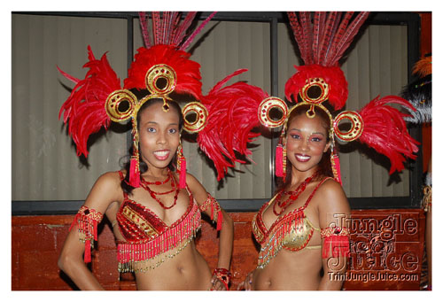 legacy_2k8_launch-031