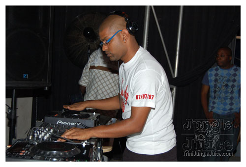 lucky7_7th_annual_cancer_bash-028