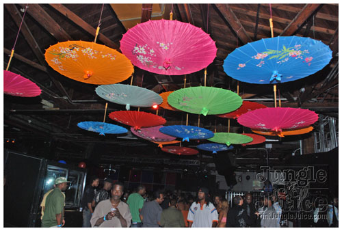 machel_bday_bash_mia_2007-002