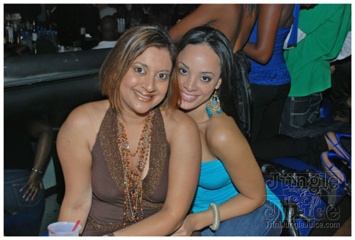 machel_bday_bash_mia_2007-007
