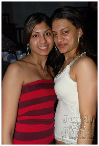 machel_bday_bash_mia_2007-020
