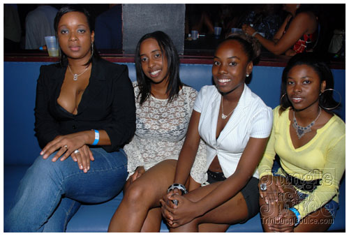 machel_bday_bash_mia_2007-023