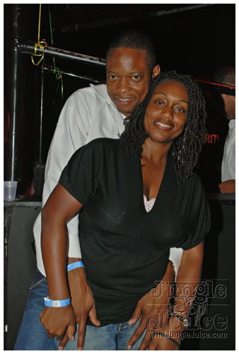 machel_bday_bash_mia_2007-044