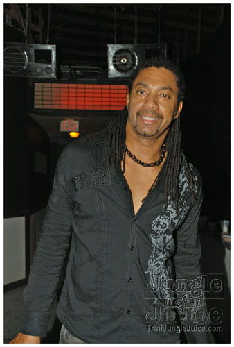 machel_bday_bash_mia_2007-065