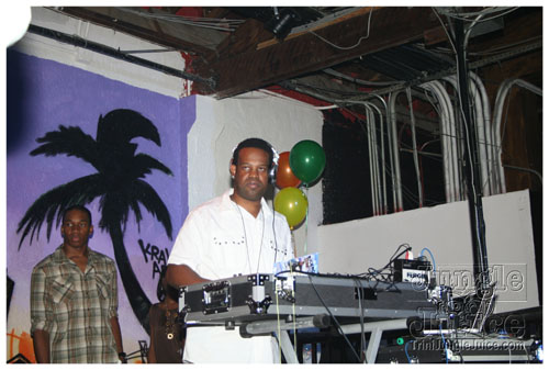 machel_bday_bash_mia_2007-089