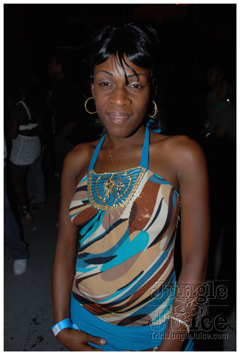 machel_bday_bash_mia_2007-115