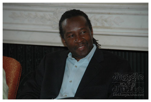 machelmontano_press_conf_uk-016