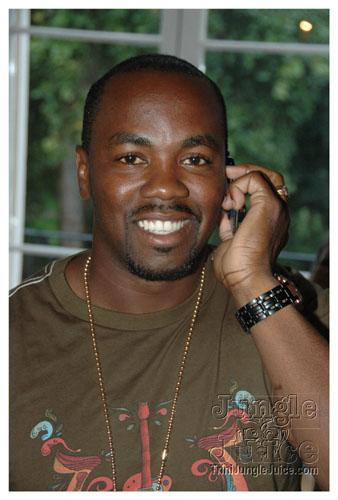 machelmontano_press_conf_uk-025