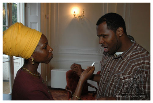 machelmontano_press_conf_uk-026