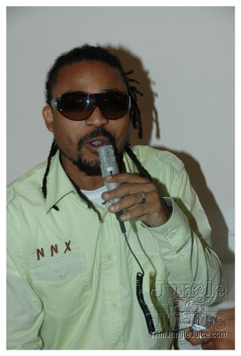 machelmontano_press_conf_uk-027
