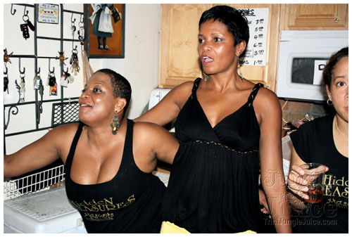 mascots_2k7_bandlaunch-023