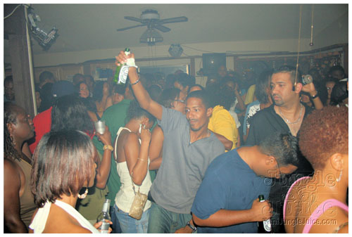 mascots_2k7_bandlaunch-032