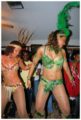 mascots_2k7_bandlaunch-044