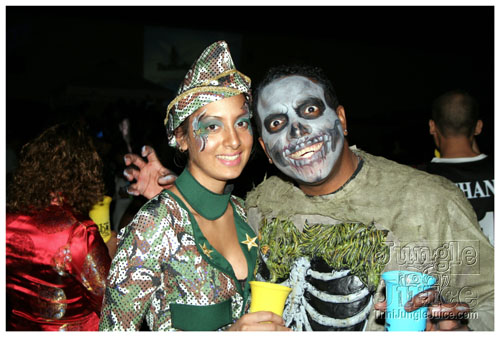 mask_halloween_2007-011