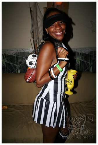 mask_halloween_2007-033