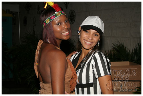 mask_halloween_2007-048