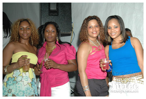 mawnin_neighbor_ny-049