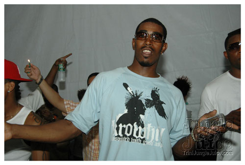 mawnin_neighbor_ny-094