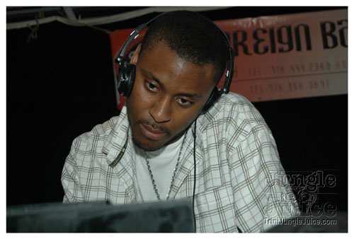 mawnin_neighbor_ny-103