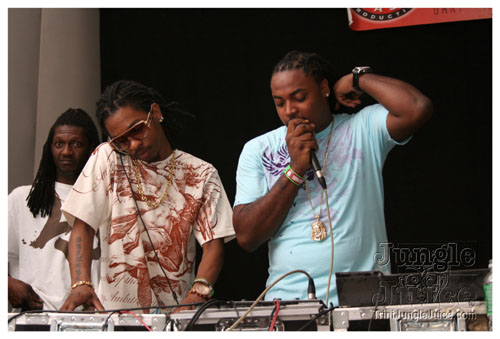 mawnin_neighbor_ny-110