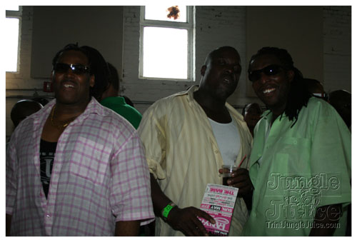 mawnin_neighbor_ny-128