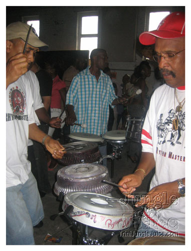 mawnin_neighbor_ny-131