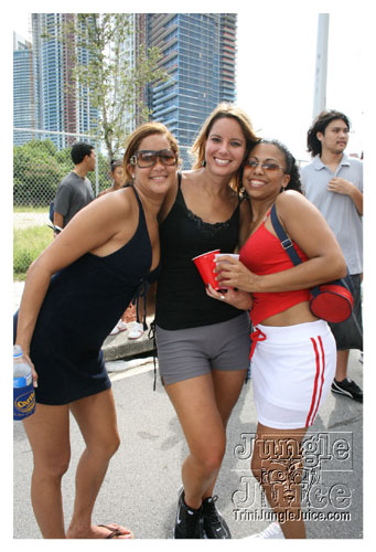 miami_carnival_2007_pt1-008