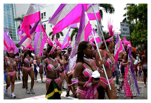 miami_carnival_2007_pt1-016