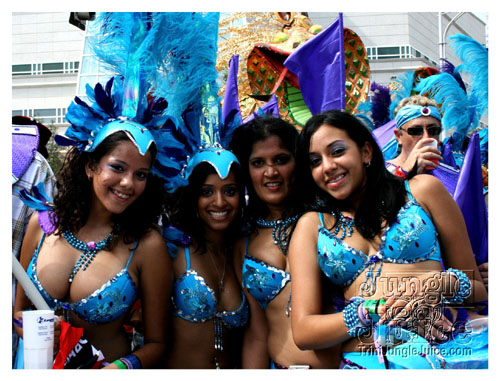 miami_carnival_2007_pt1-024