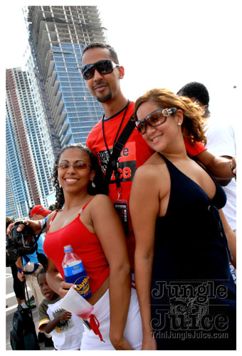 miami_carnival_2007_pt1-055