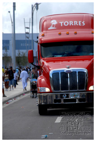 miami_carnival_2007_pt1-061