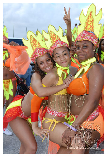miami_carnival_2007_pt1-110