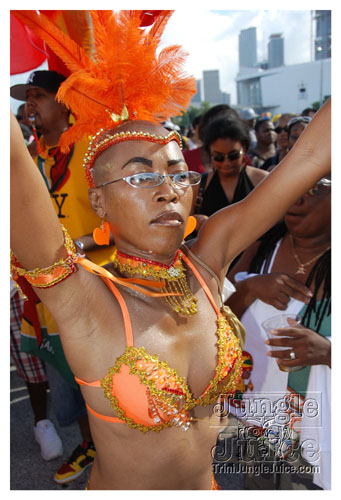 miami_carnival_2007_pt1-137