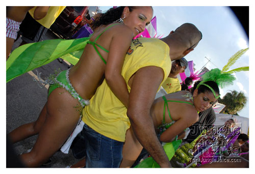 miami_carnival_2007_pt1-266