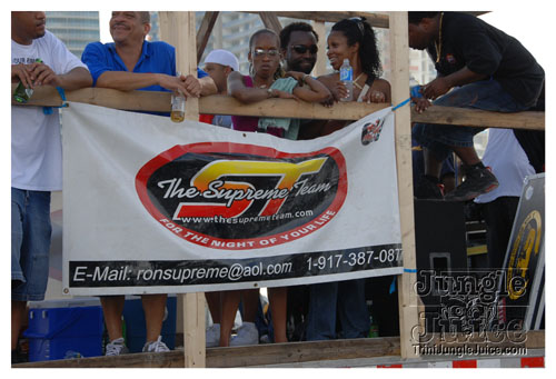 miami_carnival_2007_pt2-013