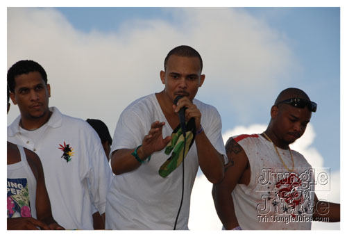 miami_carnival_2007_pt2-029