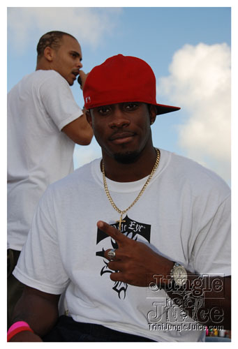 miami_carnival_2007_pt2-033