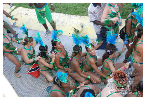 miami_carnival_2007_pt2-037