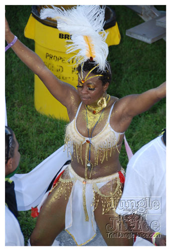 miami_carnival_2007_pt2-039