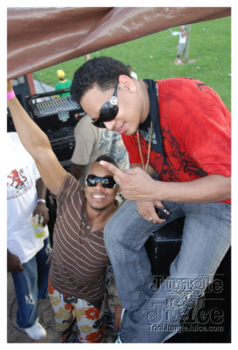 miami_carnival_2007_pt2-041