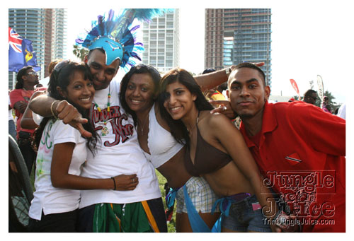 miami_carnival_2007_pt2-056