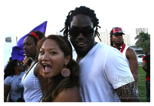 miami_carnival_2007_pt2-072