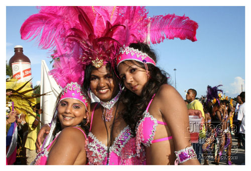 miami_carnival_2007_pt2-079