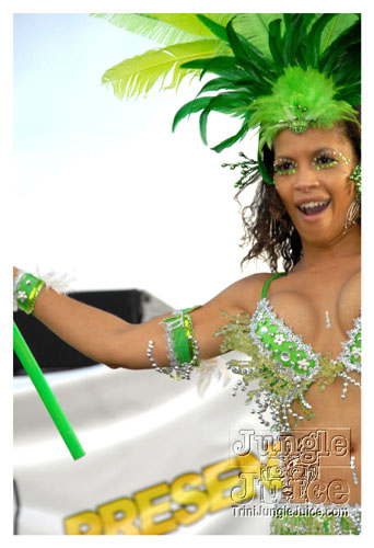 miami_carnival_2007_pt2-140