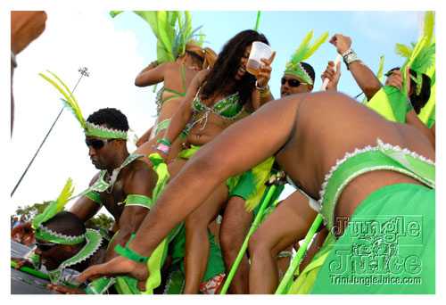 miami_carnival_2007_pt2-142