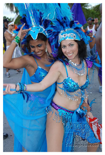 miami_carnival_2007_pt2-163