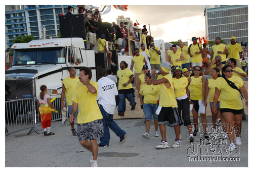 miami_carnival_2007_pt2-171