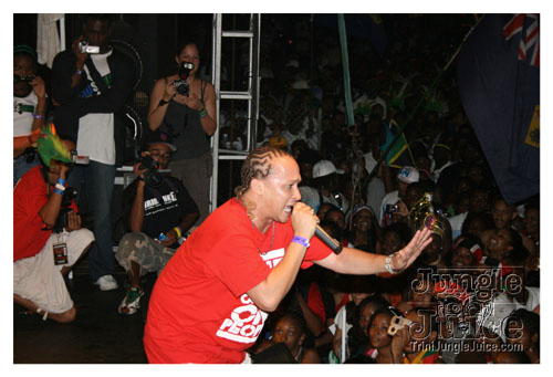 miami_carnival_2007_pt2-315